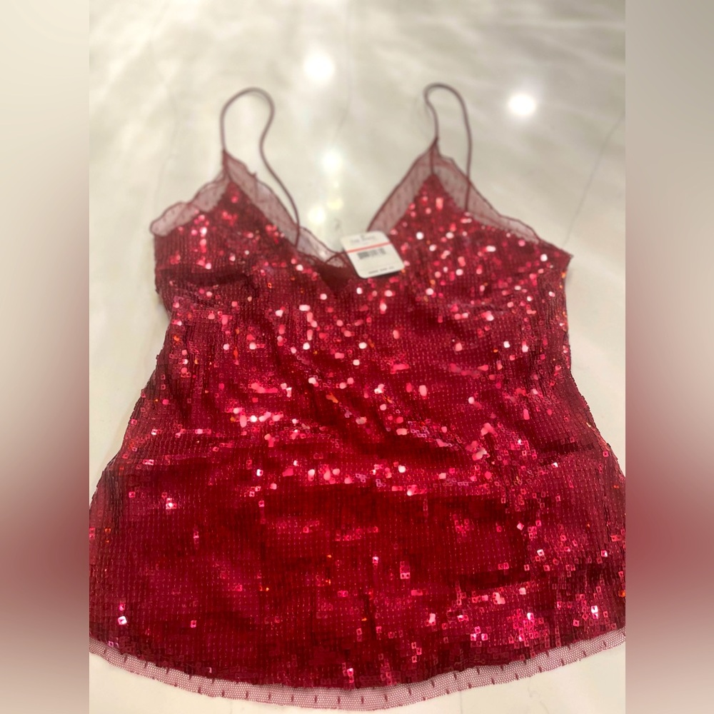 Woman holiday top New with tags